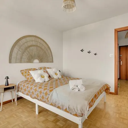 - Le Calin - Calme & Cosy - Netlix - Metro A Deux Pas Apartament