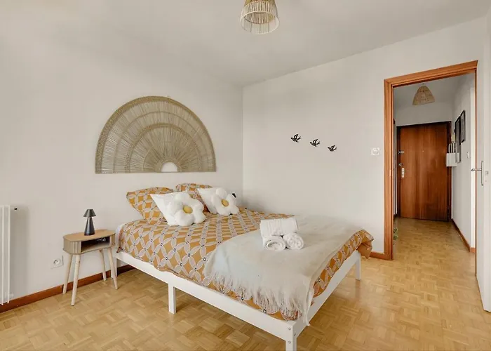 - Le Calin - Calme & Cosy - Netlix - Metro A Deux Pas Apartment